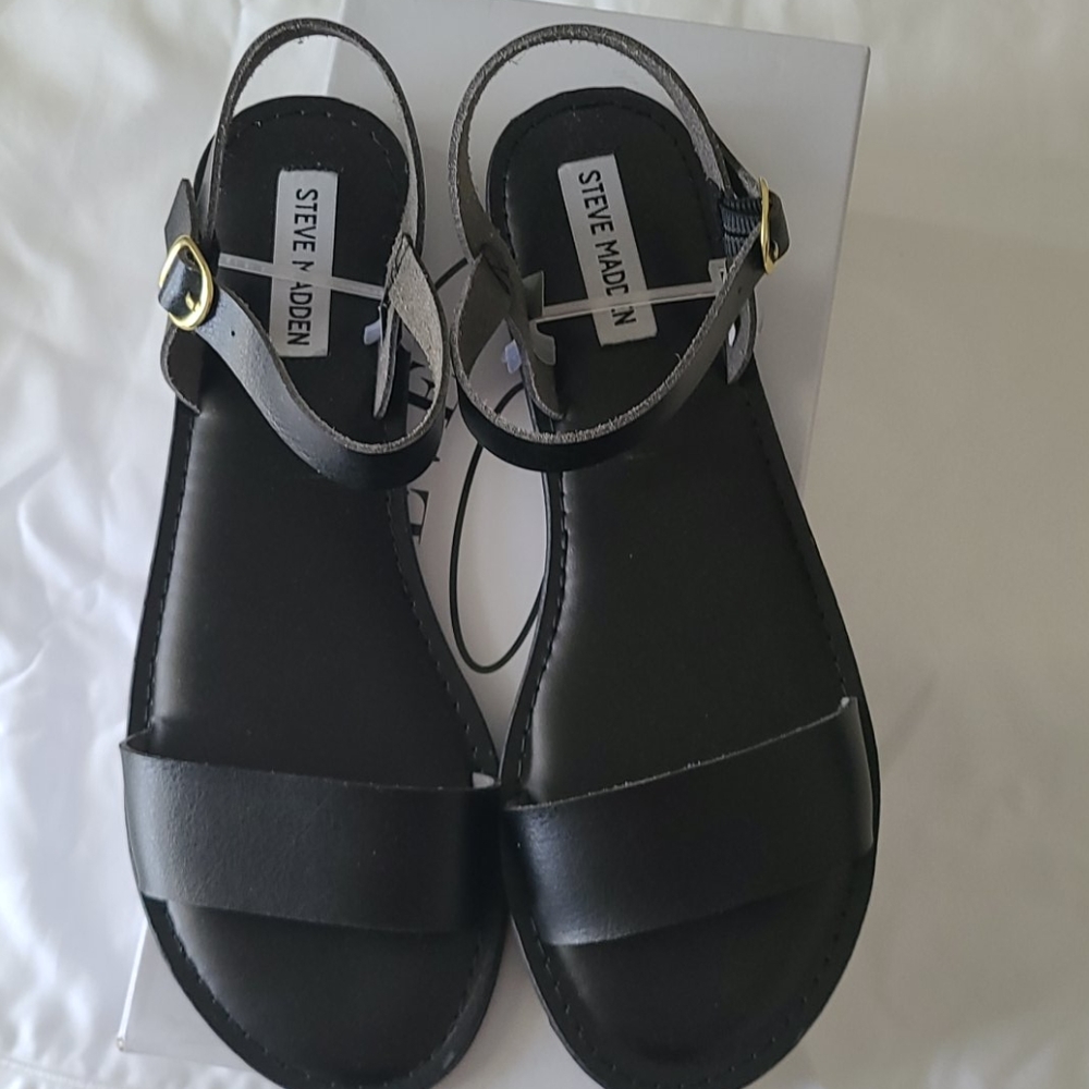 Steve Madden sandal - Picture 3 of 5